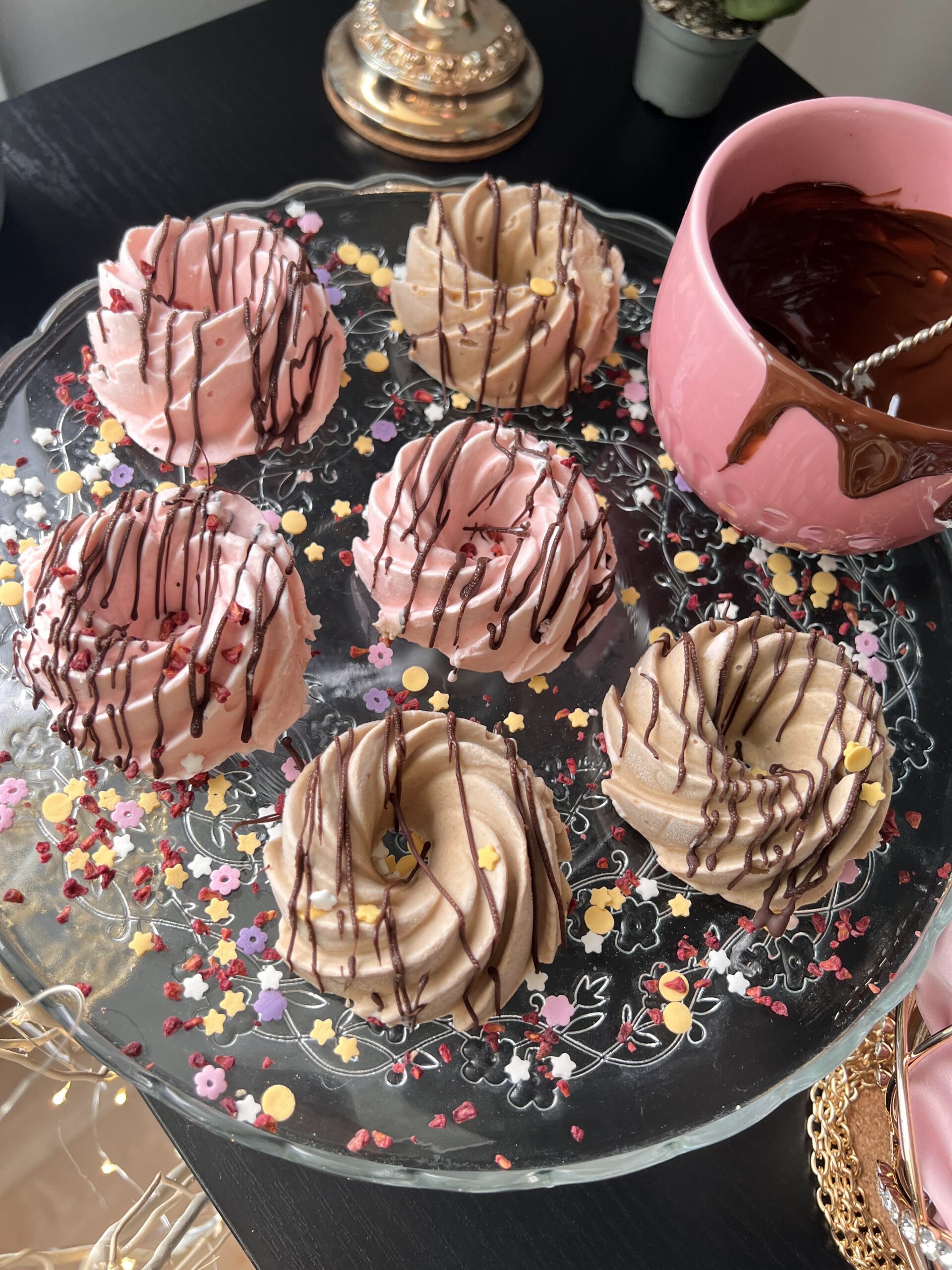 MINI ICE CREAM CAKES Naual Hansen